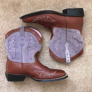 Ariat FATBABY leather boots size 10 B